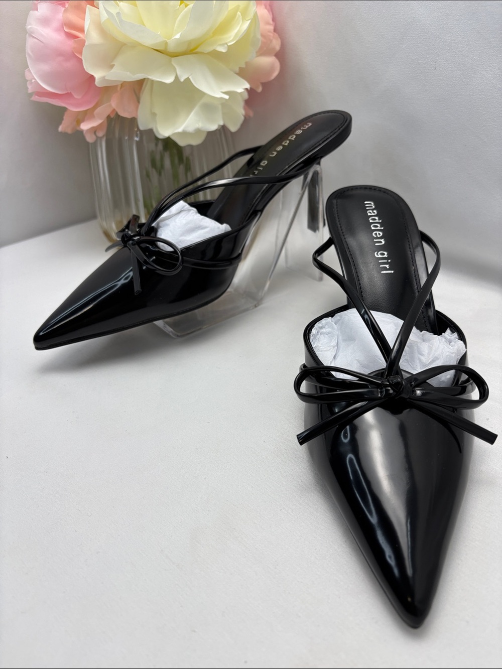 Madden Girl Women’s 7 Black Patent Pointed Bow Slip-On Mules #380